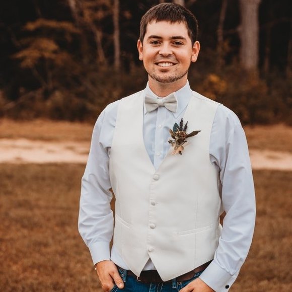 Meet your Posher, Jared - Picture 1 of 1